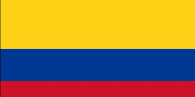 Colombianos vão às urnas em disputa acirrada entre esquerda e direita